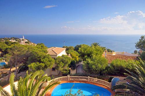 Casa Resa by Aguilarent