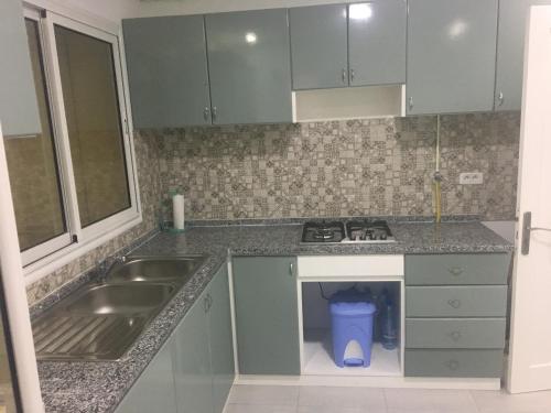 Η κουζίνα ή μικρή κουζίνα στο Maria Sea view Apartment