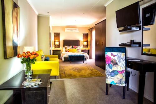 Ein Bett oder Betten in einem Zimmer der Unterkunft Browns Manor