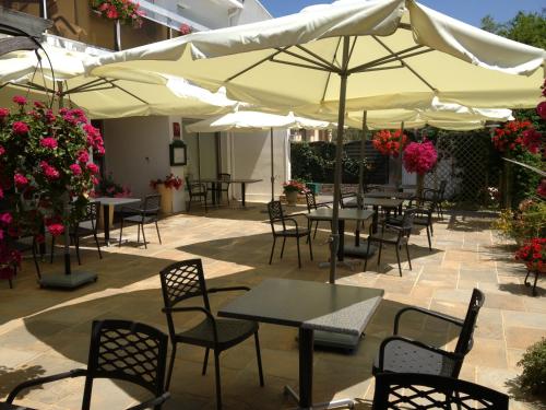 Gallery image of Hotel Particulier LE ROCHER DES MARAIS "Proximité Plage & Vue mer pour certains hébergements" in Pornic