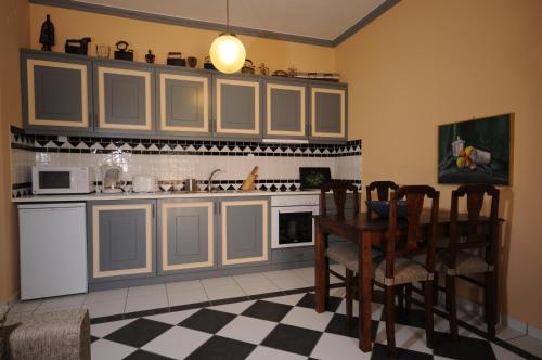 Dapur atau dapur kecil di Metohi Georgila