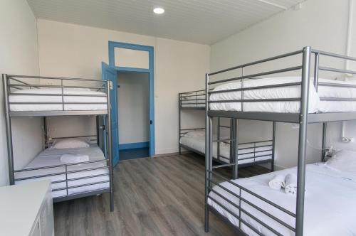 Ένα ή περισσότερα κρεβάτια σε δωμάτιο στο Change The World Hostels - Cascais - Estoril