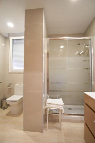 Ένα μπάνιο στο Apartamentos Los Arroyos