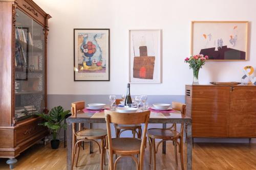 Rome As You Feel - Vittorio Colorful Design Apartment