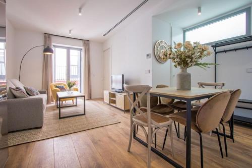 Armenta Deluxe Suite by Valcambre