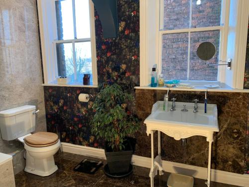 Aberley House photo 35