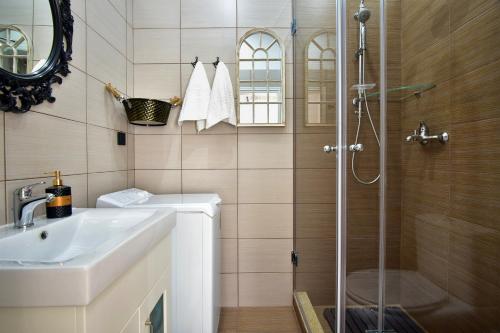 Suite Home