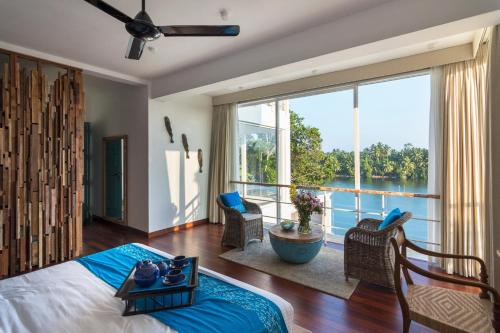 Gallery image of 33 Lake Terrace in Hikkaduwa