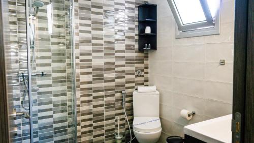Ванная комната в Silver Sea Holiday Apartments
