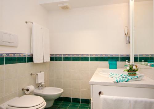 Ένα μπάνιο στο Bungalows Velázquez