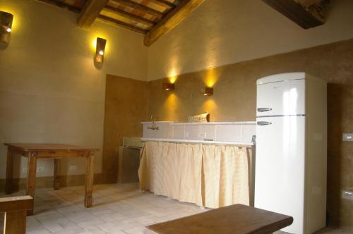 Η κουζίνα ή μικρή κουζίνα στο B&B Casale di Poggioferro