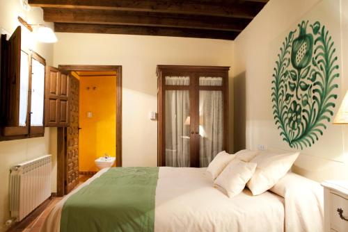 Gallery image of Suites Casa Cuesta del Agua in Granada