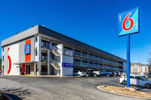 Motel 6-Little Rock, AR - West in Little Rock