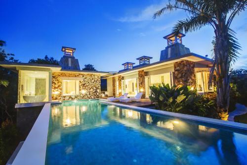 Noah Villa and Chapel – Photos 3