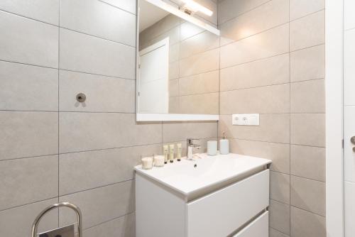 A bathroom at Berlanga, apartamento en el centro