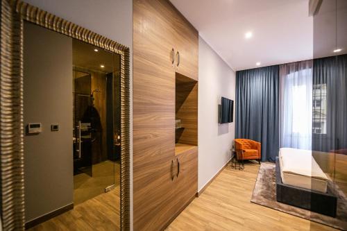 Ruang duduk di Teatro Suite & Rooms