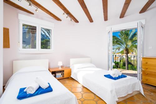 A bed or beds in a room at Anxao