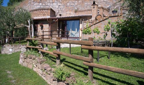 Φωτογραφία από το άλμπουμ του La Grotta Su Civita σε Lubriano
