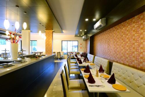 Mad på hotellet eller i nærheden