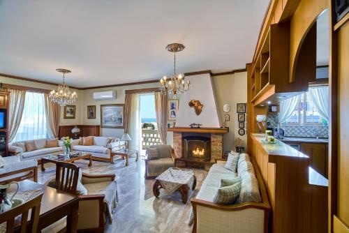 Amalia's Sea View Home