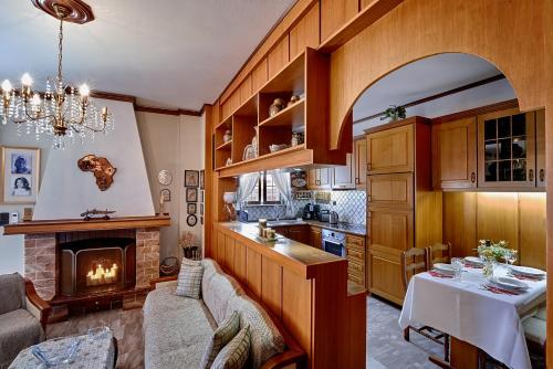 Amalia's Sea View Home