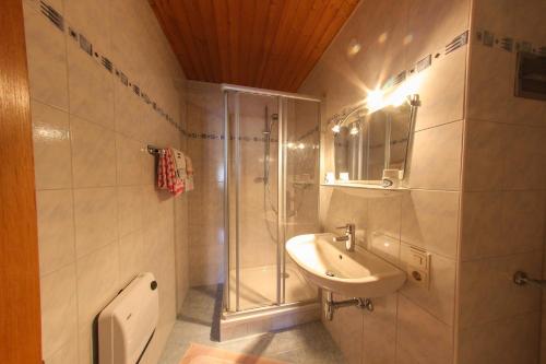 Phòng tắm tại Pension Kröll