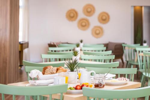 Mad på lejlighedshotellet eller i nærheden