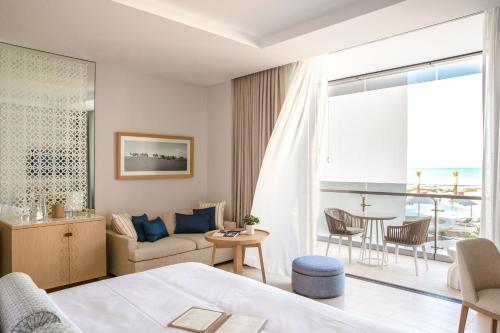  Jumeirah at Saadiyat Island Resort -  Room  picture :   Tea/Coffee maker    Minibar    Shower                           