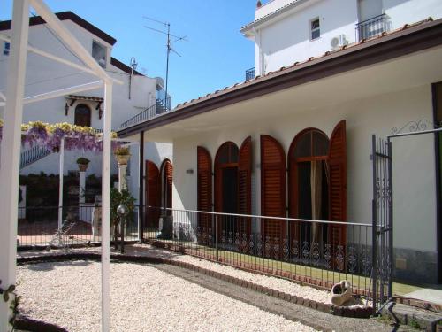 صورة لـ Casa Vacanze Villa Angelina في جيارديني ناكسوس