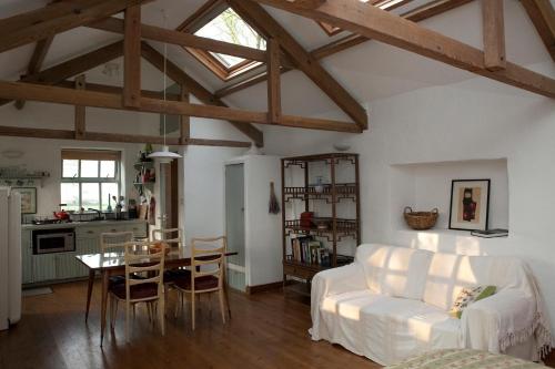 Gallery image of Charming old stables studio cottage in Clonakilty