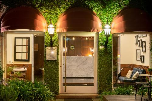Κήπος έξω από το Altos de Guemes Hotel