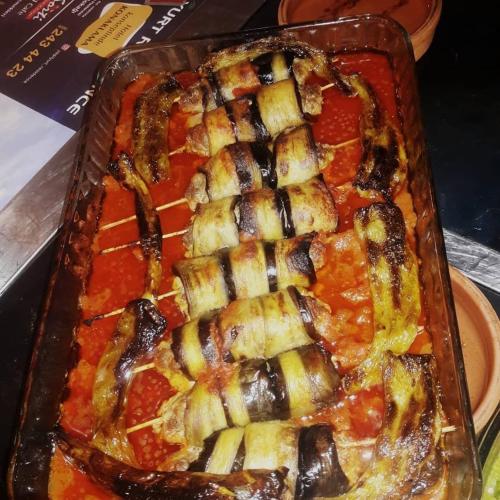 Makanan di atau berdekatan aparthotel ini