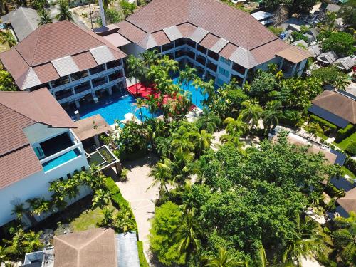 an aerial view of a resort with a swimming pool at Lanta Sand Resort & Spa in Ko Lanta