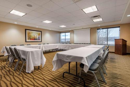 Konferenční prostory v ubytování Holiday Inn Express & Suites Hebron - Cincinnati Airport by IHG