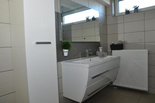 Koupelna v ubytování N37 -modern eingerichtete Zimmer in ruhiger Lage