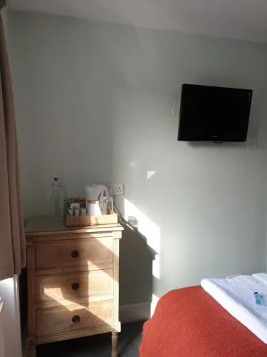 Starlings Guest House photo 37