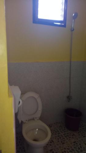 Bilik mandi di Xylla Guesthouse