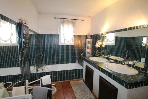 Kylpyhuone majoituspaikassa Le Bosquet