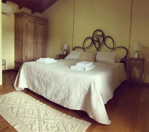 B&B Su Strintuにあるベッド