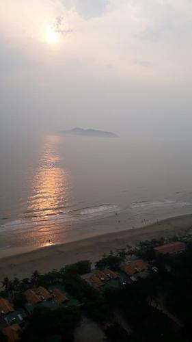 an aerial view of a beach with people on it at Khách sạn NHẬT MINH Cửa Lò in Cửa Lò