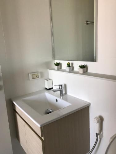 Koupelna v ubytování Blu Condo (Chaam - Huahin)