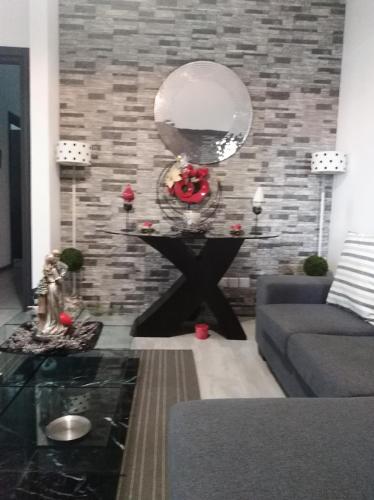 Ruang duduk di Andros Residence