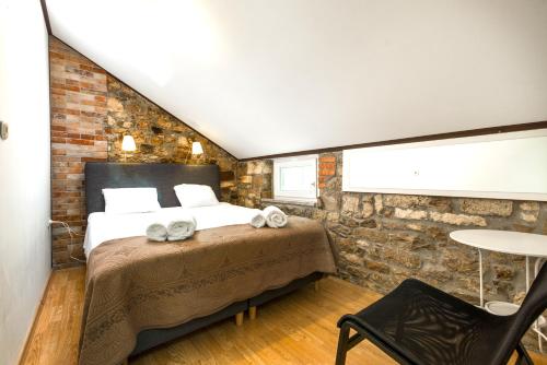 The Maritime Split Top Floor