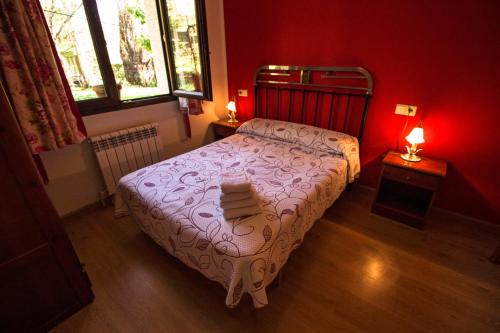 Apartamentos Las Palmeras, Cangas de Onís, Spain - Booking.com