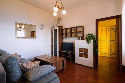 Cvita - Cozy apartment with an amazing view