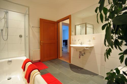 Appartements Altes Gericht tesisinde bir banyo