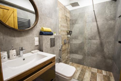 Vonios kambarys apgyvendinimo įstaigoje Apartament Rajska 12