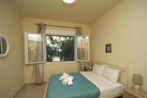 Gallery image of Seaside Apartment-George in Kaloi Limenes