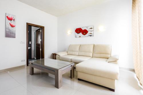 Zona de estar de Dolphin Court