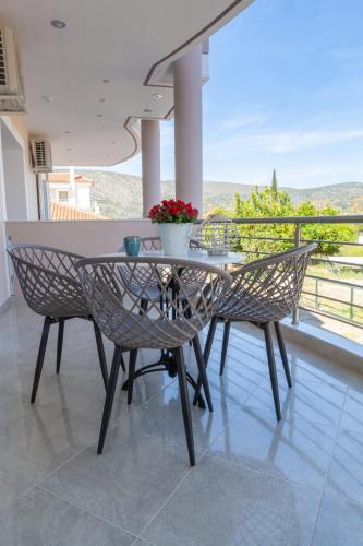 Μπαλκόνι ή βεράντα στο John Apartments